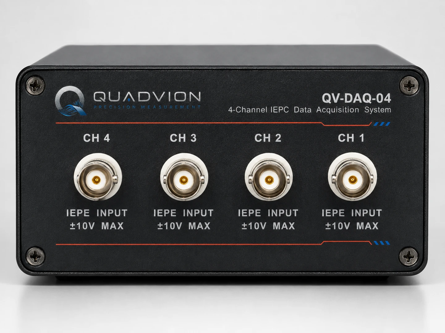 QV-DAQ-04 front panel